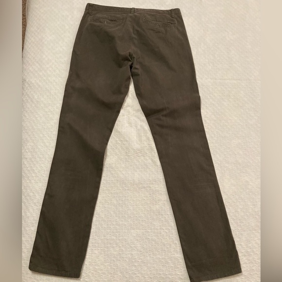 Stock Mfg chinos, olive, size 32 - Picture 6 of 7